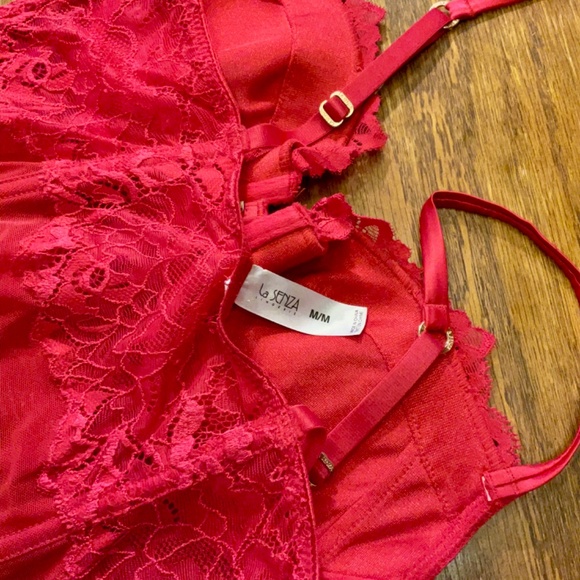 La Senza Lacy Red Corset Top sz M - Picture 4 of 4